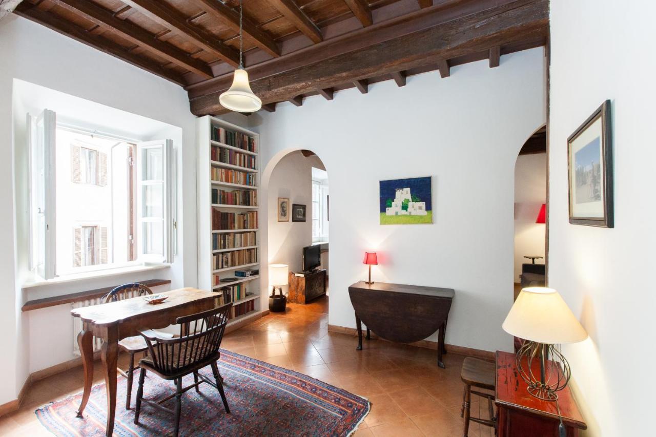 Libri Flat Rom